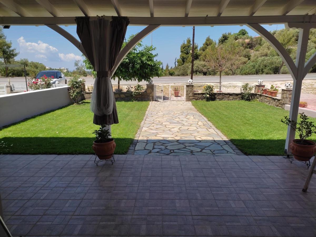 Christos House Dom wakacyjny Neos Marmaras